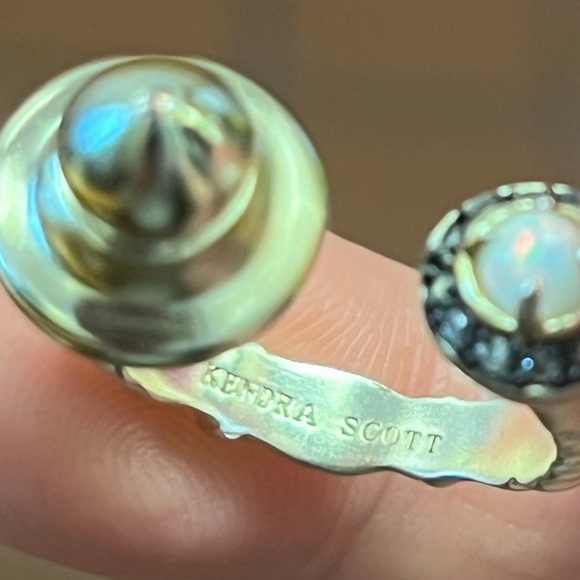 $85 Kendra Scott Branson Open Ring In Gold Tone Size 7 - Picture 5 of 12